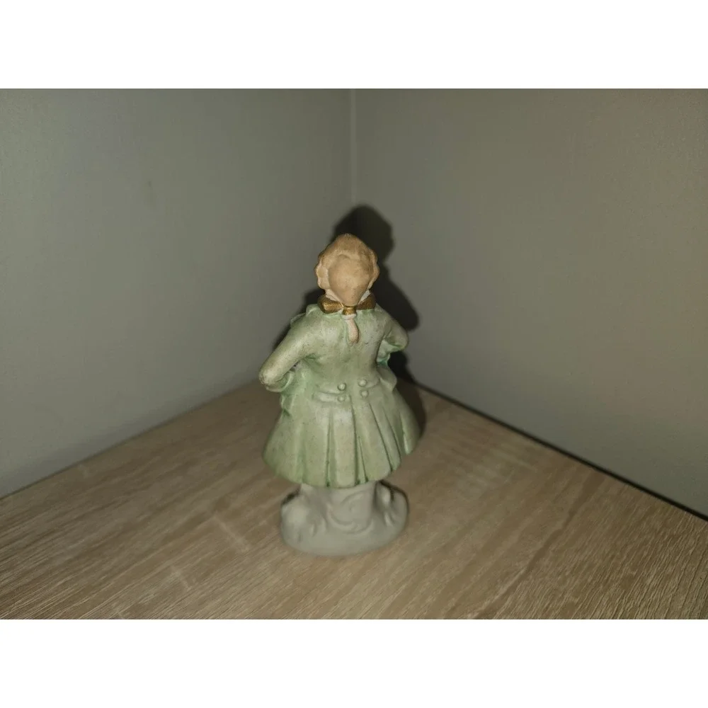 Vintage Occupied Japan Porcelain Colonial Gentleman Figurine Green Gold Pink